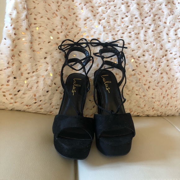 Lulu’s Strappy Block Heel Lace Tie Heels 8.5 - Picture 2 of 5